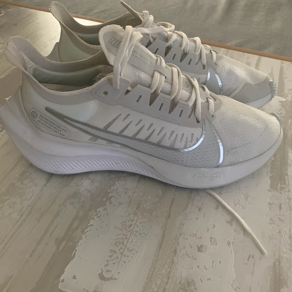 White Nike Sneakers